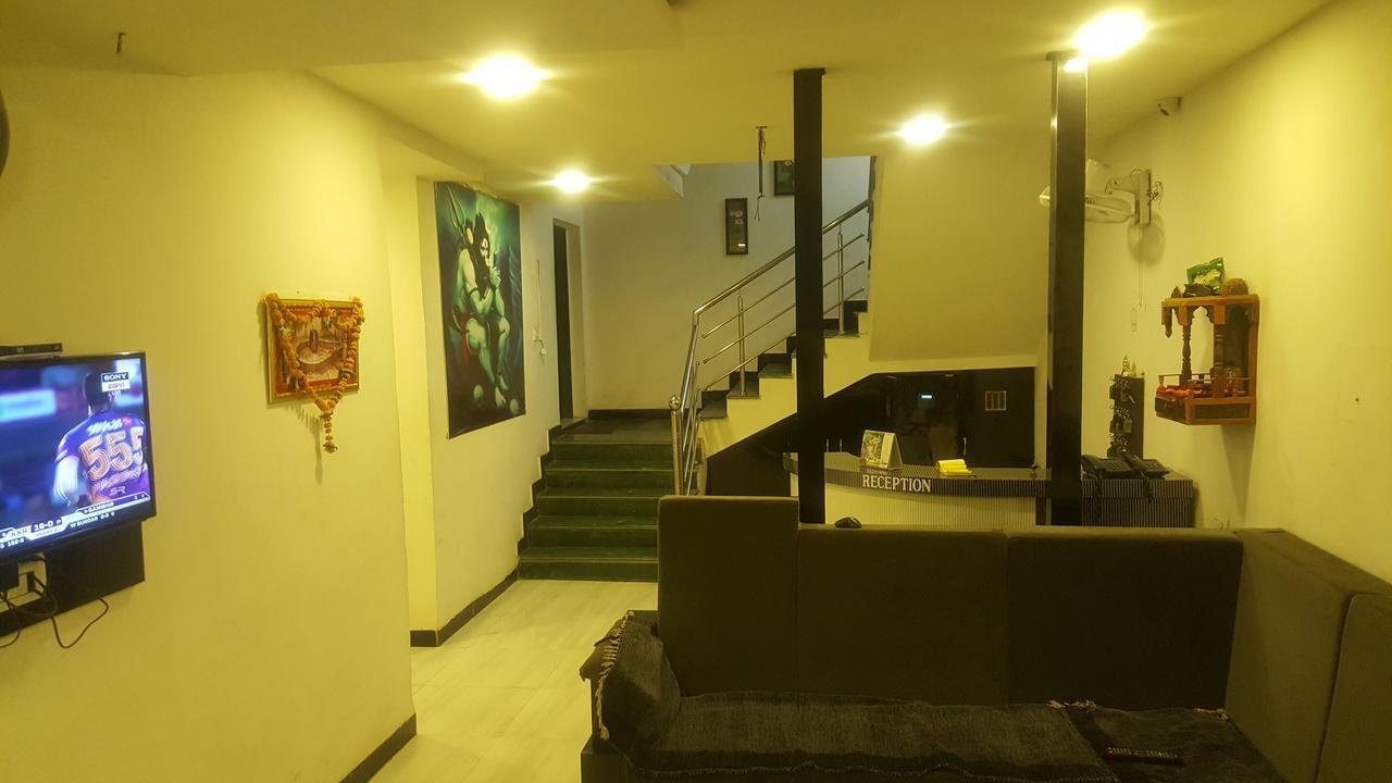 Hotel Kalajanki Ujjain Luaran gambar