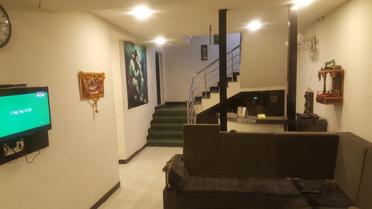 Hotel Kalajanki Ujjain Luaran gambar